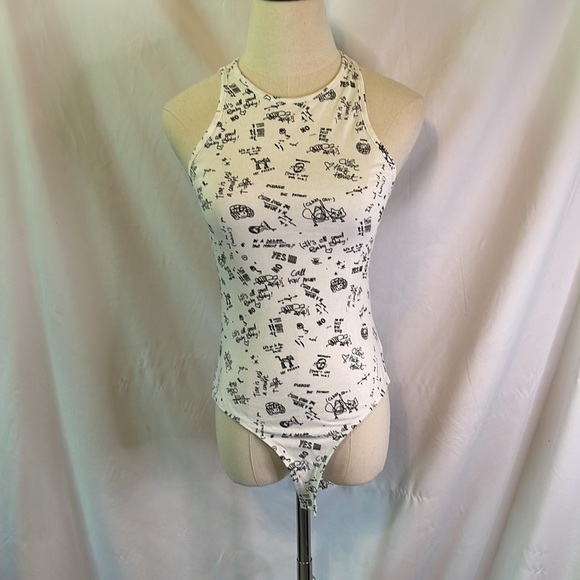 NWT Bershka Cute Graffiti Bodysuit - Picture 3 of 7